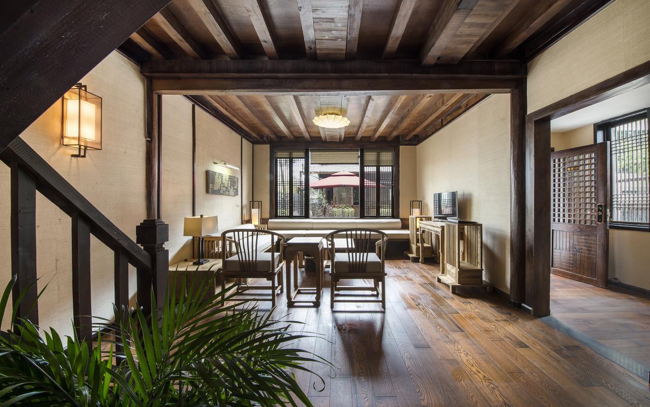 Lijiang Cheriton Hotel Exterior photo
