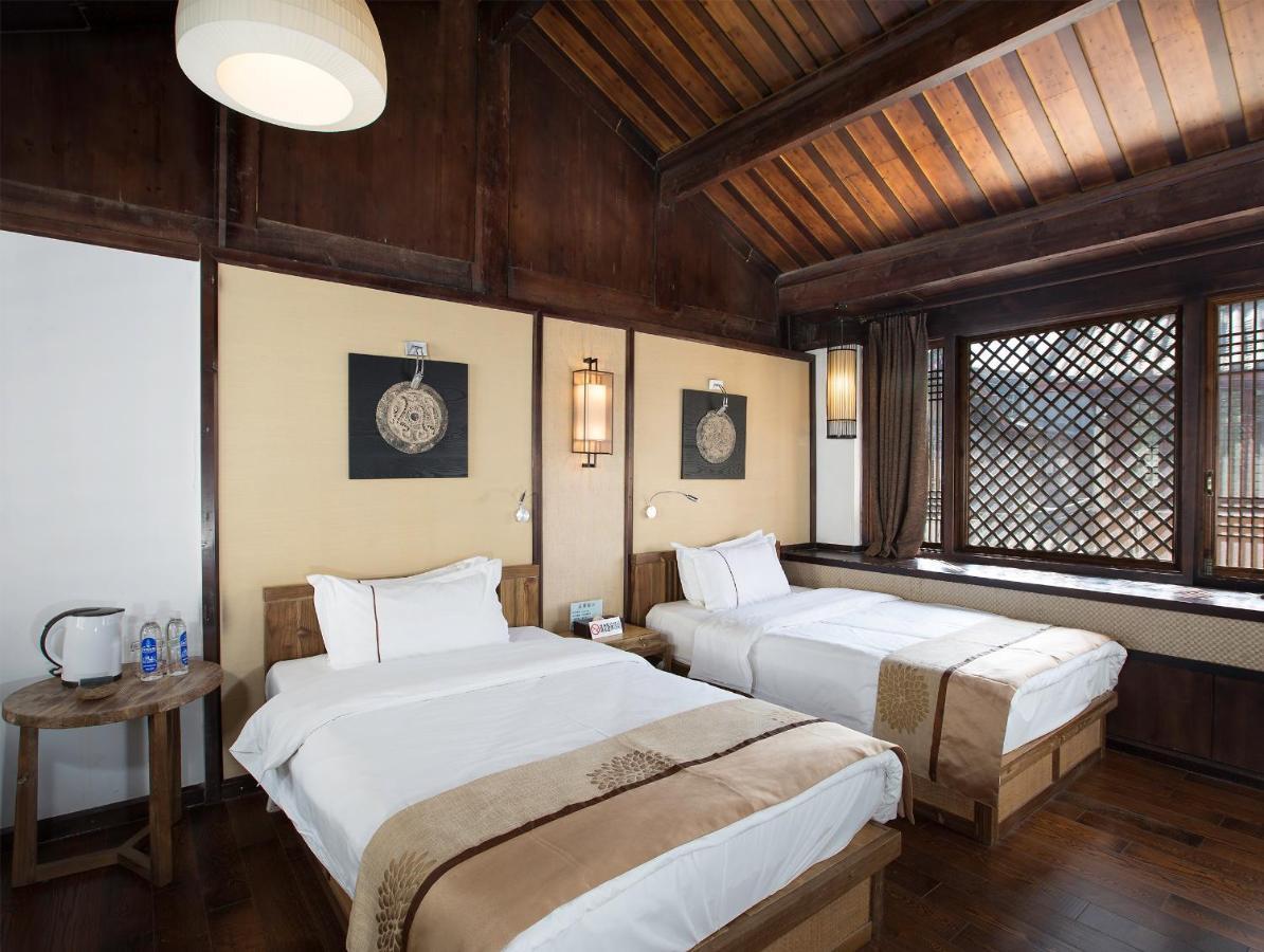 Lijiang Cheriton Hotel Exterior photo